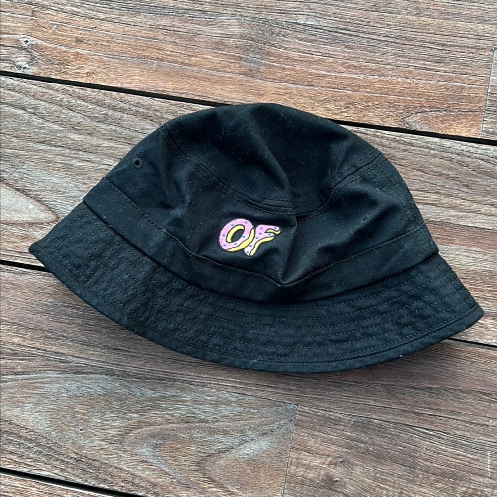 OF bucket hat